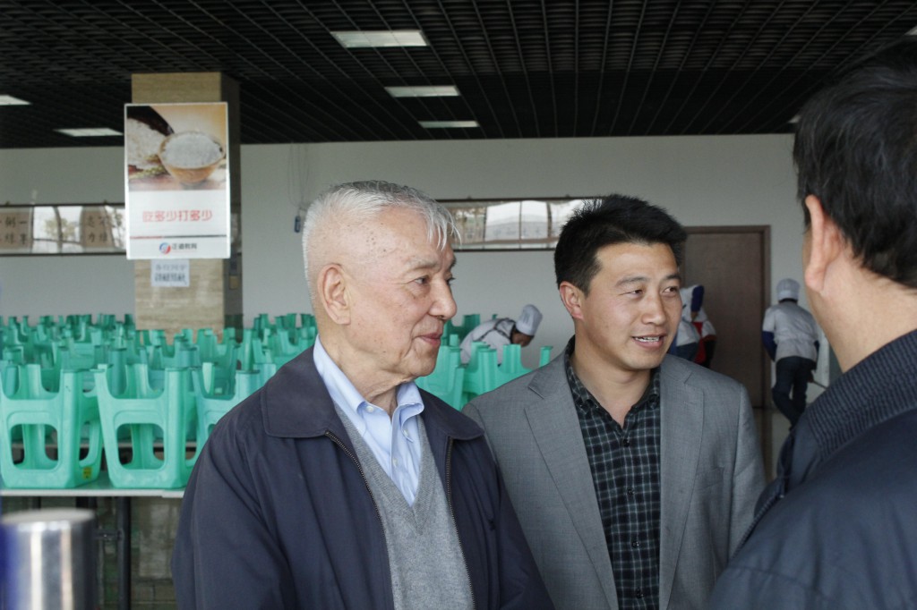 海外華僑--龍?jiān)浦忧皝砦倚？疾?></a>
                                </div>
                                                        <h2><a href=